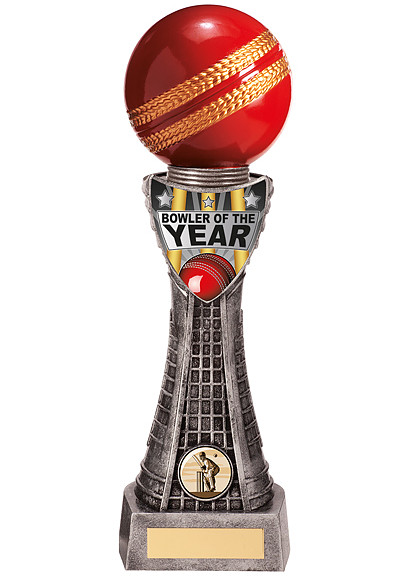 VALIANT CRICKET BOWLER OF THE YEAR (PM20627X)